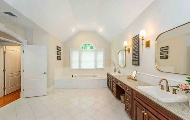 Residential and Commercial Renovation Services